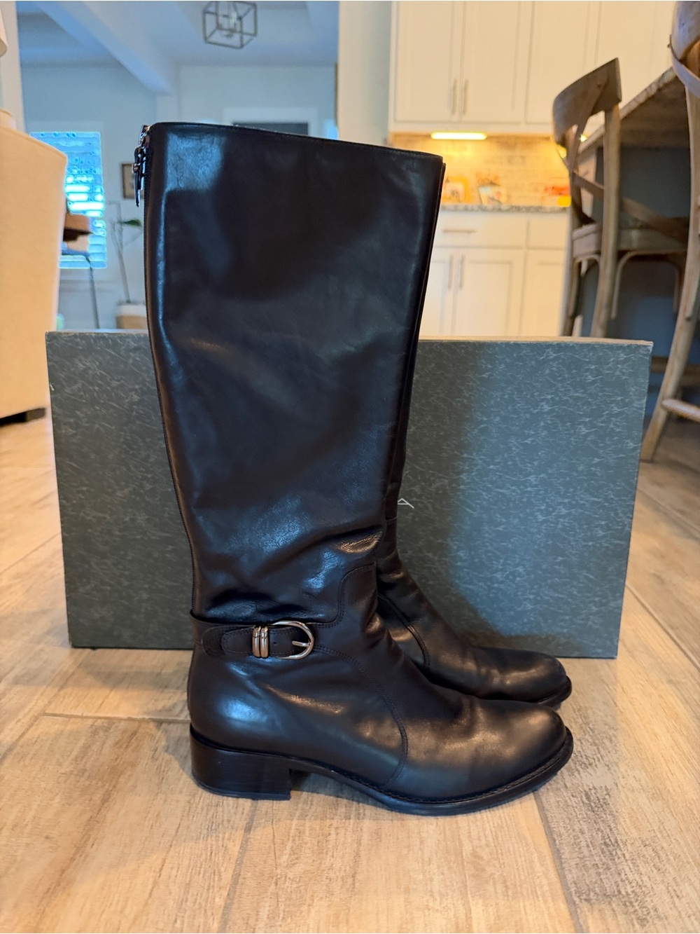 Classic Black Leather Knee Boots - Women's Riding Style Via Spiga Vintage